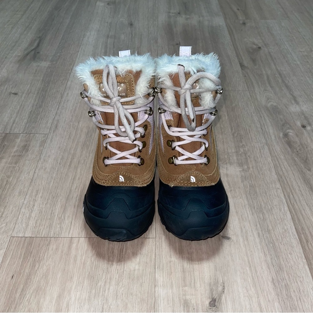 North Face Kids Size 2 Brown/Pink Faux Fur Lined Waterproof Warm Winter Boot